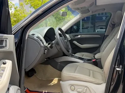 Audi Q5 2012, 180000 км, за 33800 CNY