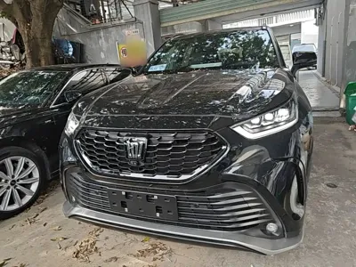 Toyota Crown Kluger 2026, 100 км, за 261800 CNY