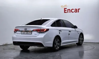 Hyundai Sonata 2015, 139750 км, за 8200000 KRW