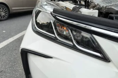 Toyota Corolla 2019, 59900 км, за 56654.85 CNY - фото 7