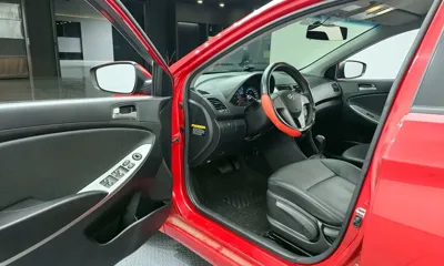 Hyundai Accent 2016, 107346 км, за 3900000 KRW - фото 10