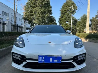 Porsche Panamera 2018, 97000 км, за 398800 CNY - фото 1