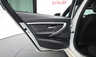 BMW 3-Series 2018, 52913 км, за 22500000 KRW - фото 26
