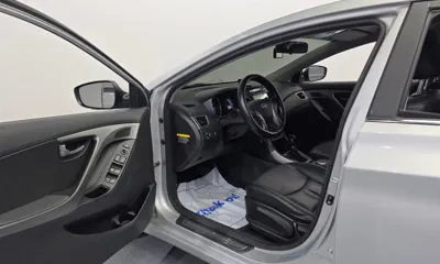 Hyundai Avante 2015, 95876 км, за 6000000 KRW - фото 10