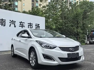 Hyundai Elantra Langdong 2017, 99000 км, за 26000 CNY - фото 3