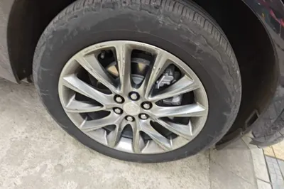 Buick Enclave 2022, 89200 км, за 107917.76 CNY - фото 8