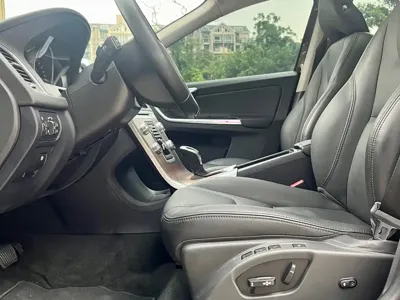 Volvo XC60 2017, 120000 км, за 53800 CNY - фото 8