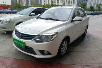 Changan Alsvin V3 · 2015 год