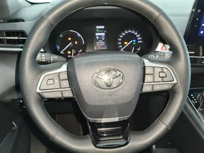 Toyota Sienna 2023, 90000 км, за 206000 CNY - фото 10