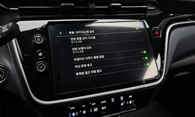 ChevroletGMDaewoo 볼트 EUV 2023, 46866 км, за 25800000 KRW - фото 17