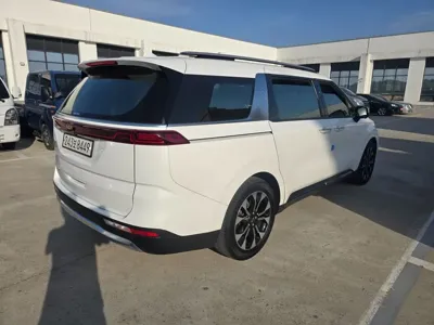 Kia Canival 2021, 112000 км, за 22900000 KRW