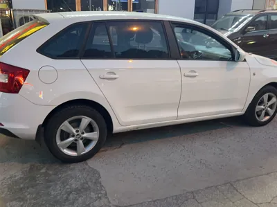 Skoda Rapid Spaceback 2014, 165800 км, за 31284.25 CNY
