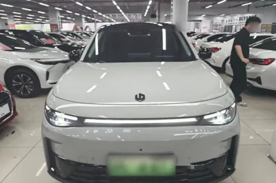 Leapmotor C10 2026, 11000 км, за 129236.19 CNY