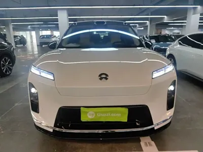 Nio ES8 2025, 13200 км, за 260799 CNY