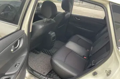 Nissan Tiida 2019, 40100 км, за 61963.49 CNY - фото 11