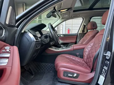 BMW X5 2022, 55000 км, за 328000 CNY - фото 11
