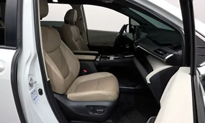 Toyota Sienna 2021, 56999 км, за 46900000 KRW - фото 26
