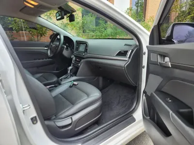 Hyundai Avante 2018, 26457 км, за 12800000 KRW - фото 18