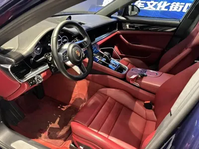 Porsche Panamera 2020, 68000 км, за 548000 CNY - фото 7