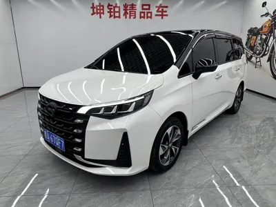 GAC Motor Trumpchi M6 2022, 58000 км, за 109800 CNY - фото 1