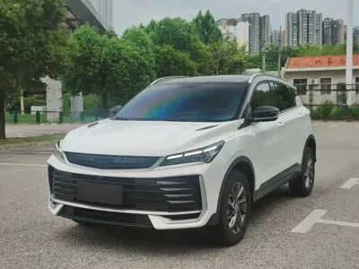 Geely Binyue · 2025 год