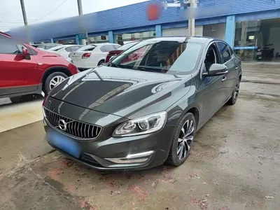 Volvo S60 · 2018 год