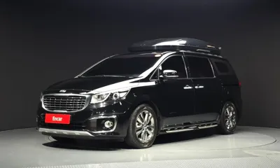 Kia Canival · 2017 год