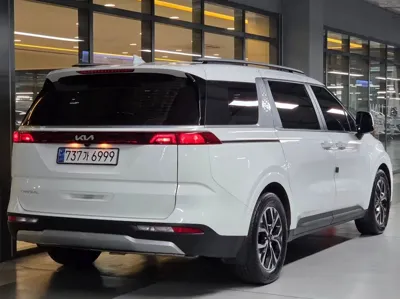 Kia Canival 2023, 31000 км, за 26800000 KRW