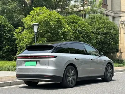Li Auto 理想i6 2026, 19000 км, за 253800 CNY - фото 6