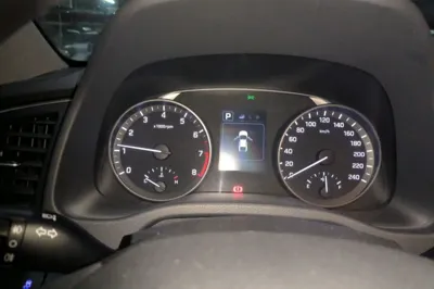 Hyundai Elantra (6th Generation 2018, 78400 км, за 49169.71 CNY - фото 10