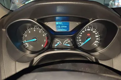 Ford Focus 2015, 39800 км, за 34649.25 CNY - фото 11