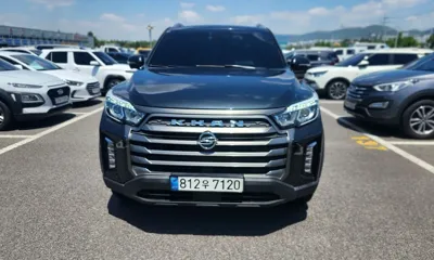 KG_Mobility_Ssangyong Rexton · 2021 год
