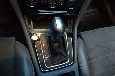 Volkswagen Golf 2015, 69900 км, за 49448.43 CNY - фото 15