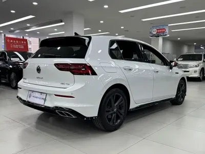 Volkswagen Golf 2022, 29000 км, за 89800 CNY
