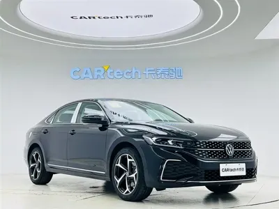 Volkswagen Passat 0, 100 км, за 140800 CNY