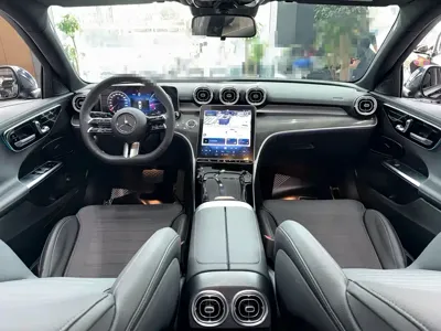 Mercedes-Benz C-Class 2022, 40000 км, за 138000 CNY