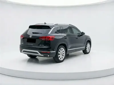 Volkswagen Tayron 2021, 97000 км, за 96800 CNY
