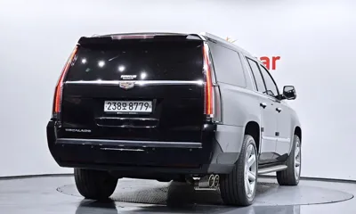 Cadillac Escalade 2015, 90107 км, за 27990000 KRW
