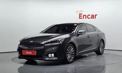 Kia K7 · 2018 год