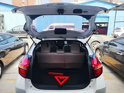 Toyota Yaris L 2019, 45199 км, за 37100 CNY - фото 19
