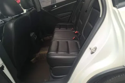 Volkswagen Tiguan 2016, 166900 км, за 55695.76 CNY - фото 20