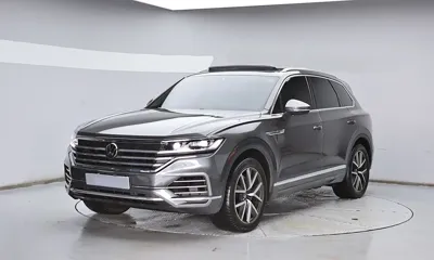 Volkswagen Touareg · 2021 год