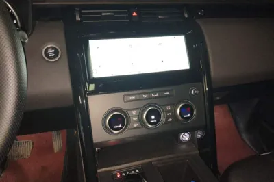 Land Rover Discovery 2017, 103100 км, за 201525.8 CNY - фото 13