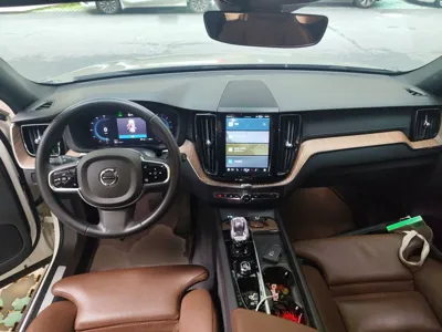 Volvo XC60 2023, 42600 км, за 168336.54 CNY - фото 6