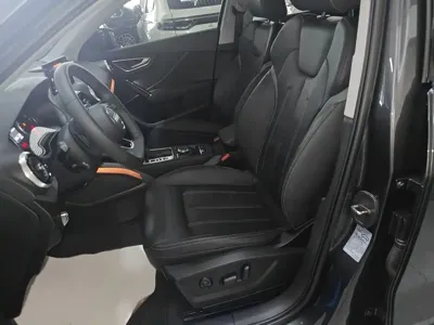 Audi Q2L 2023, 13000 км, за 139100 CNY - фото 8