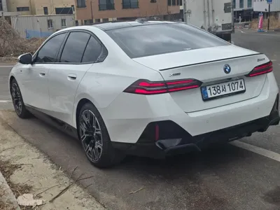 BMW 5-Series 2025, 30000 км, за 78490000 KRW - фото 6