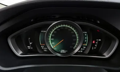 Volvo V40 2018, 80367 км, за 11500000 KRW - фото 8