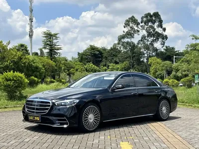 Mercedes-Benz S-Class · 2012 год
