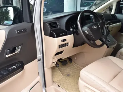 Toyota Alphard 2013, 76000 км, за 159900 CNY - фото 6