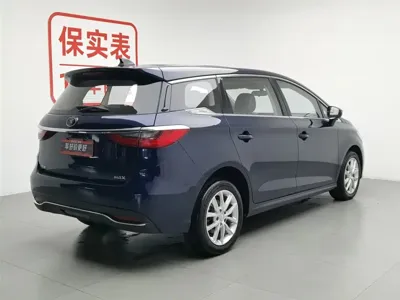 BYD MAX 2019, 42000 км, за 28900 CNY - фото 2